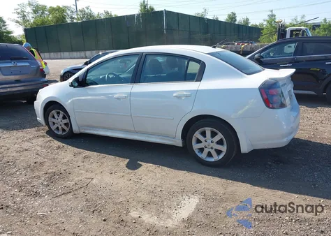 2012 Nissan Sentra 2.0/2.0S/Sr/2.0Sl z USA, uszkodzony, nr VIN 3N1AB6AP4CL726158